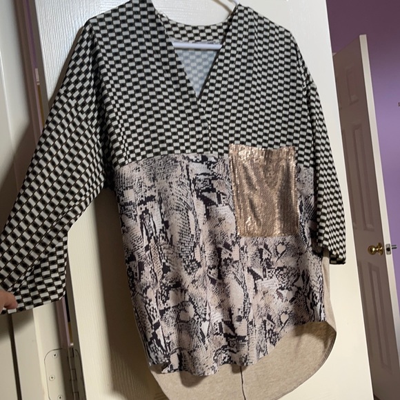 Zara gently worn top - Picture 1 of 1